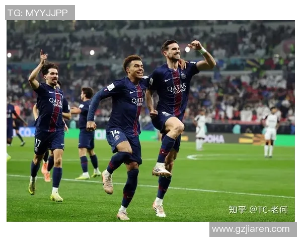 曼联与巴黎圣日耳曼友谊赛激战成平精彩瞬间回顾与十大进球分析