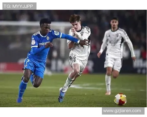 国王杯精彩对决皇马6-2战胜切尔西补时进球点燃全场激情与转会传闻