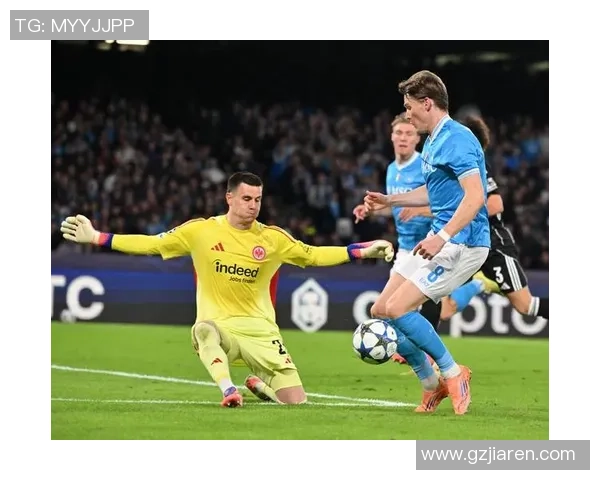 欧冠经典对决：那不勒斯顽强逼平拜仁神扑成焦点引发热议