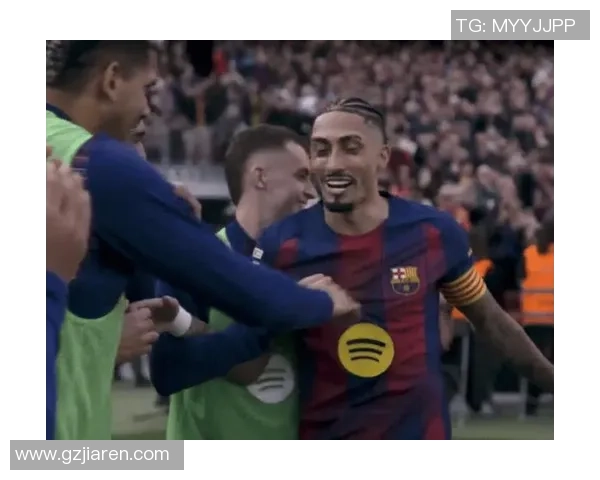 西甲激战曼联大胜里昂六球狂潮中帽子戏法点燃全场激情